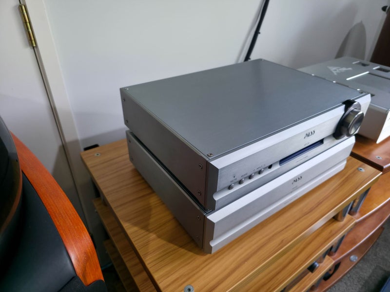 Pass Labs XP-20 Preamplifier - MSRP $15,000+64196914987009114
