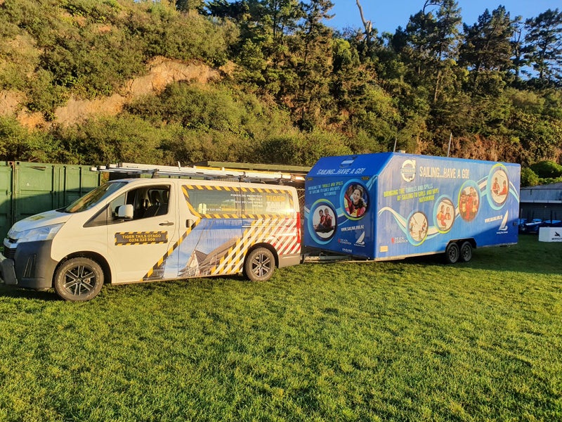 Tandem axle closed in trailer64197136964737111