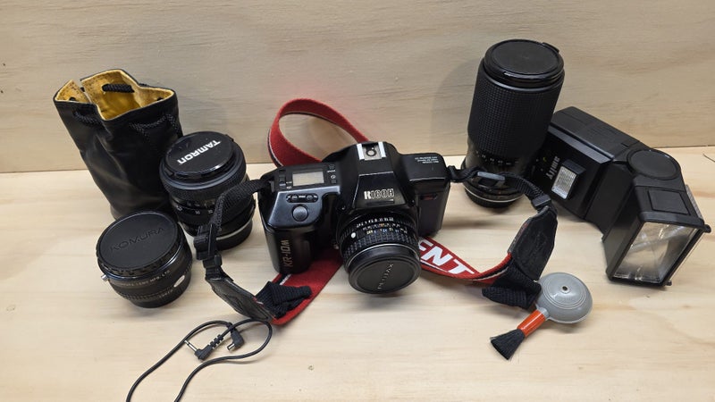 Ricoh KR-10M Film Camera + 3 Lenses Carousel 1