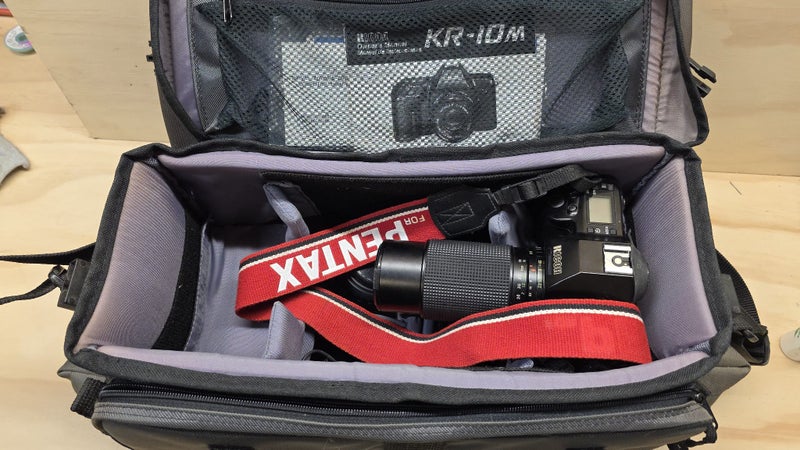 Ricoh KR-10M Film Camera + 3 Lenses Carousel 10