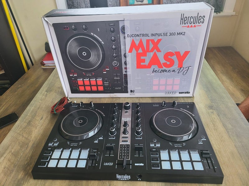 Hercules DJControl Inpulse 300 MK2 DJ Controller - Excellent Condition Carousel 1