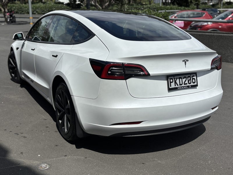 2022 Tesla Model 3 Rear Wheel Drive64198663919363111