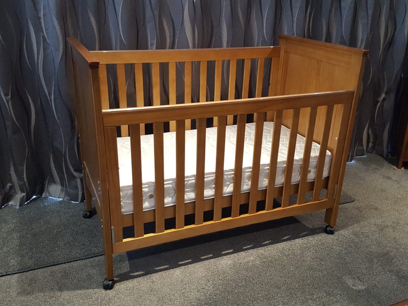 Grotime Cot and Accessories Carousel 1