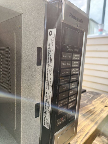 Panasonic Microwave Oven 32L – Inverter Technology, 1100W Power - NN-ST671S Carousel 7