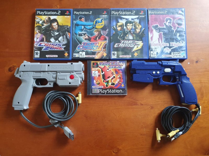 *Playstation* 2 Light Guns + Games Carousel 1