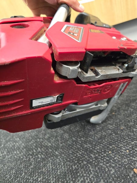 Full Boar FBPC-5320 Petrol Chainsaw Carousel 7