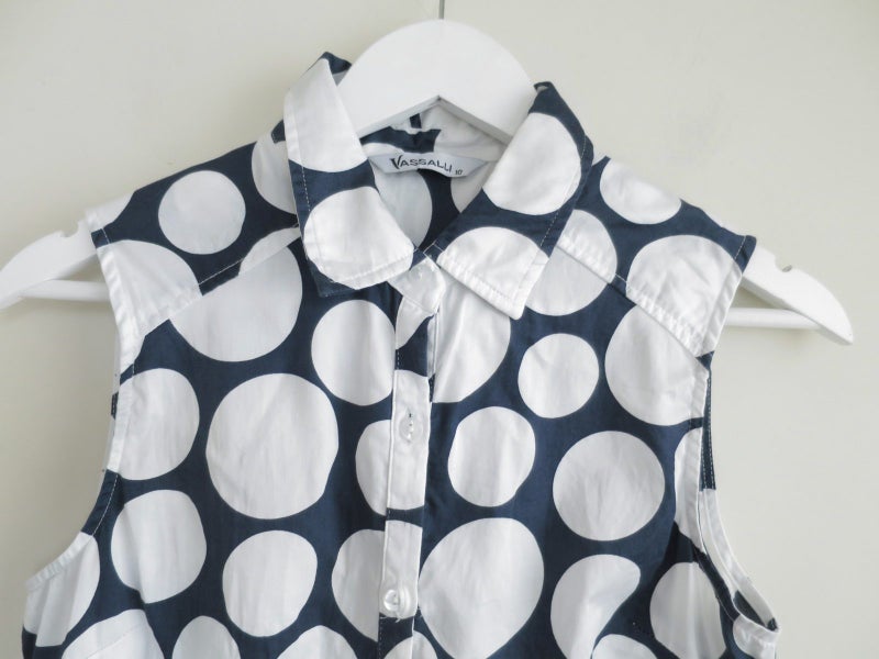 VASSALLI (NZ) *Designer 100% Cotton Navy Orbs Sleeveless Button Blouse Top* 10 Carousel 2