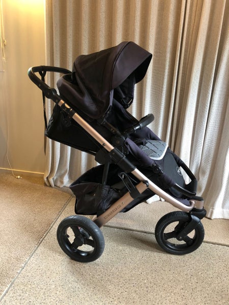 Edwards & Co G3 pram64205987046530110
