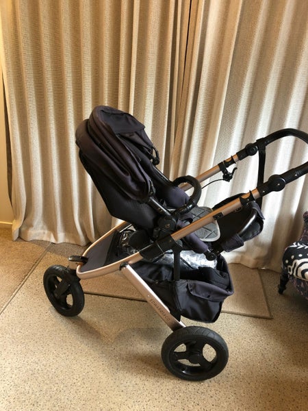 Edwards & Co G3 pram64205987046530114