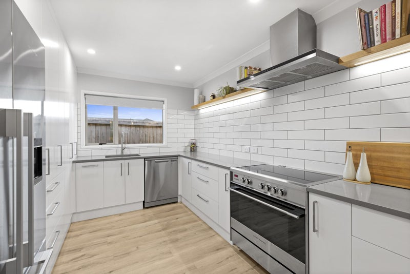 Wattle You Do Without Me!64206405567235112