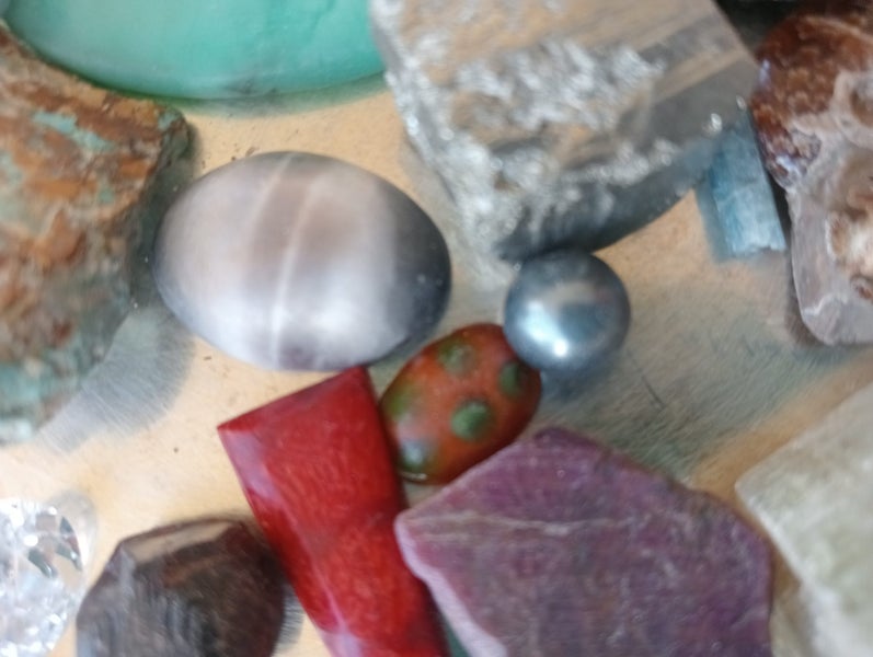 Collection of precious and semi precious stones Carousel 2