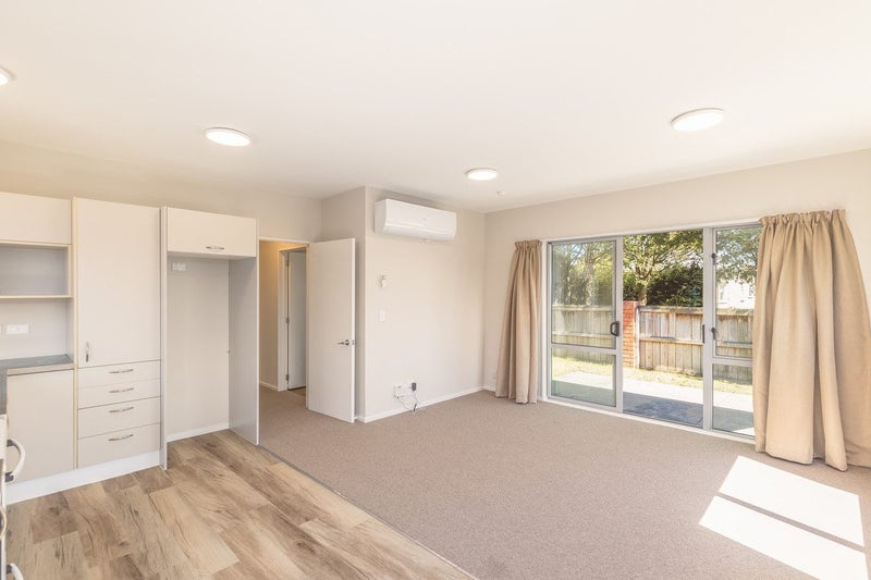 Affordable, Modern, and Effortlessly Easy-Care64206823899395113