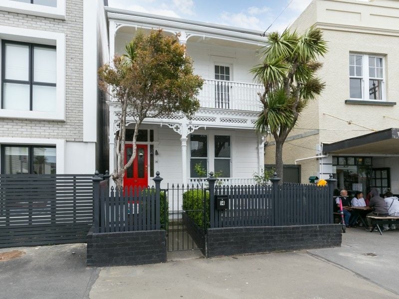 Image 1 of 21