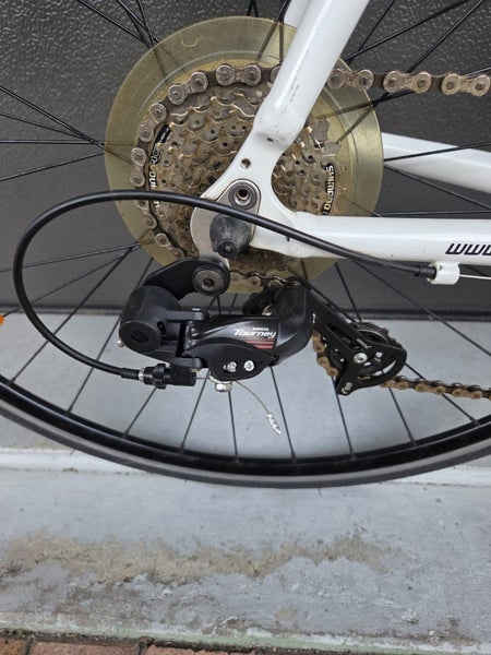 Reid Aquila - Extra Large Frame - Good Condition Carousel 11