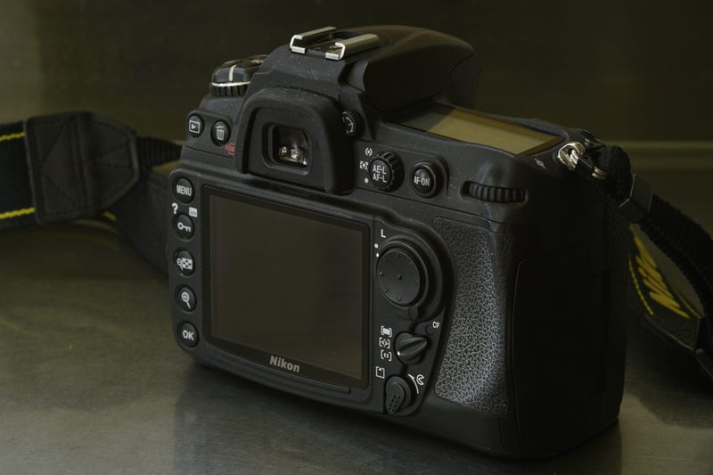 Nikon D300 DSLR Camera Body with two Batteries and Charger (5895 Shutter Count)64371430097155113