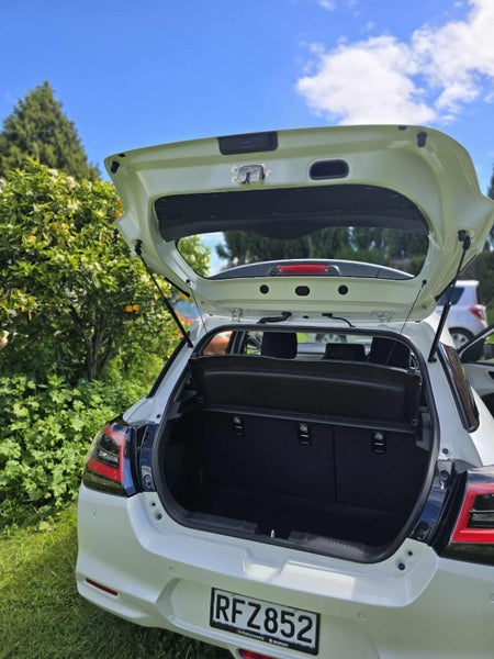 2025 Suzuki Swift Glsc64207912670722111