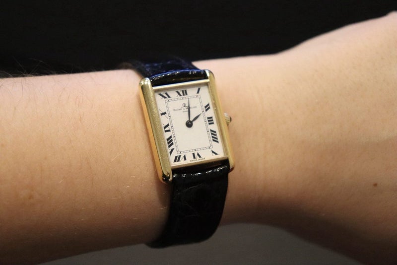 18ct Baume & Mercier Vintage Tank Watch (unisex) Carousel 2