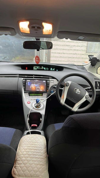 2014 Toyota Prius Hybrid64209196913665112