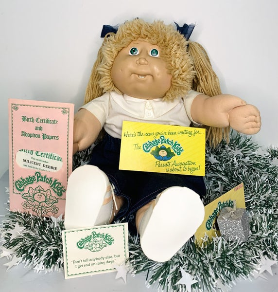 Cabbage Patch Kid 80s Lion mane with adoption paper & more! Carousel 1