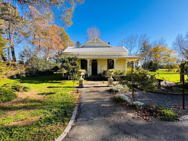 Rongotea, 5 bedrooms64209657741186112