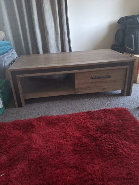 Coffee Table64210071146754110