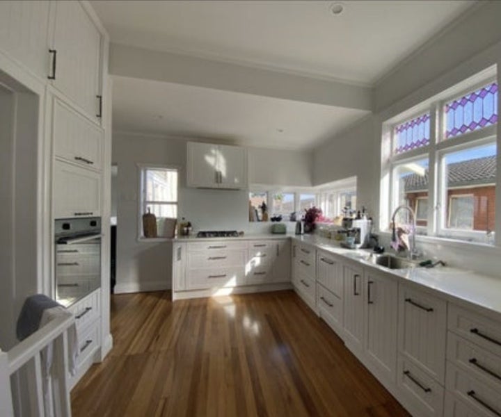 One Tree Hill, 3 bedrooms64210308995970113