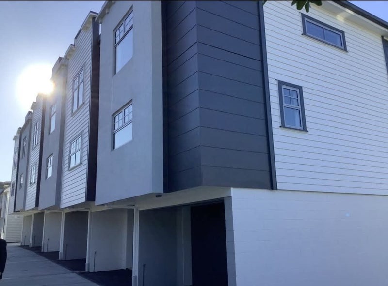 Johnsonville, 3 bedrooms64210308986497110