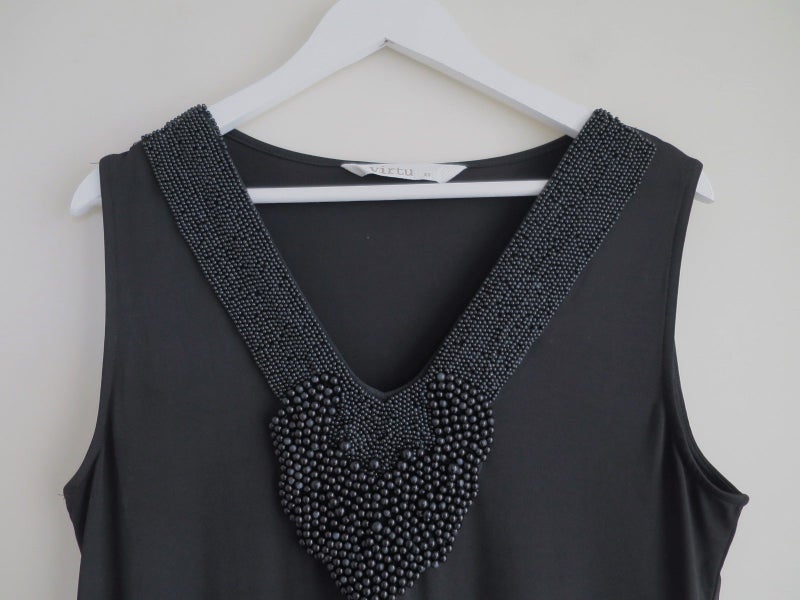 VIRTU *Stunning Beaded Neckline Florals Summer Maxi Dress* 10/12 Carousel 2