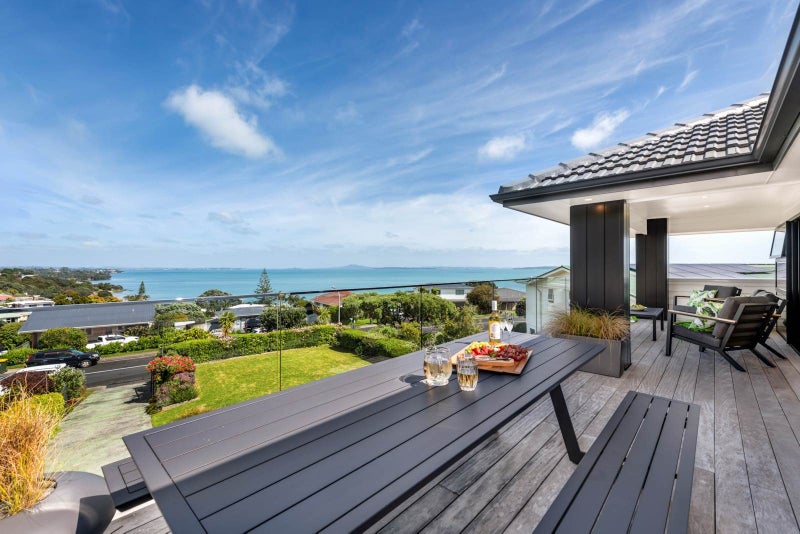 INDULGE...64215733601666112