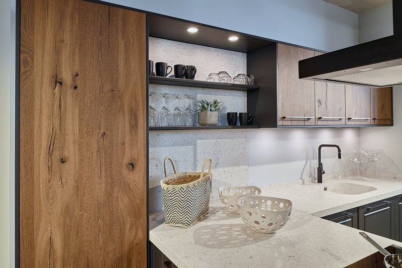 Half Price! Top end Cosentino Silestone Bianco River Bench top ON SALE Carousel 2