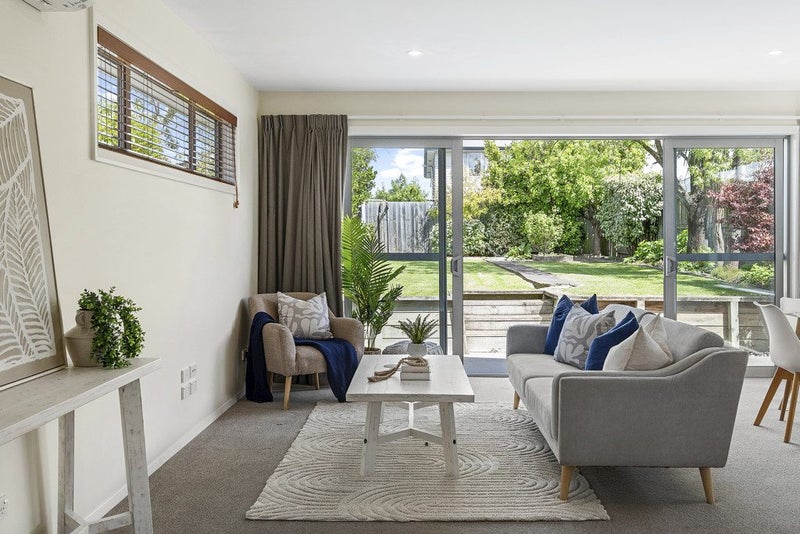 City Fringe Comfort - Move Straight In!64215965368195112