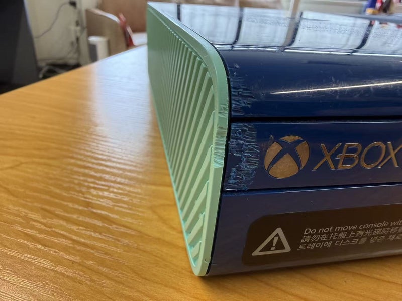 Xbox 360 E console Carousel 11