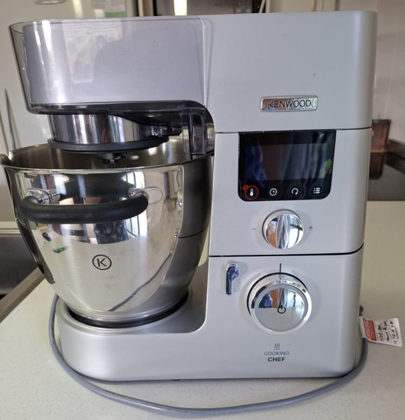 Kenwood Cooking Chef + 11 Accessories!! - Type KCC9064371532829185110