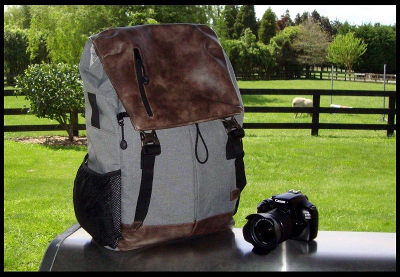 Canon 1100D DSLR | 3 lens Attachments | Only 1% Shutter Count!64358490061186110