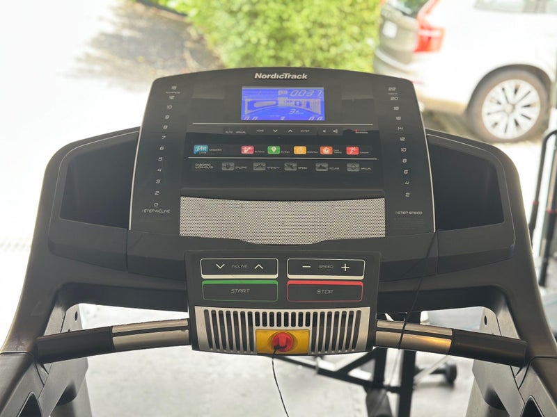 NordicTrack T15.0 Treadmill - Feature-Packed, Quiet and Solid64216919271683110