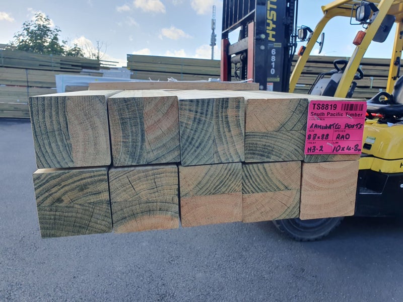 PINE LAMINATED POST - D4S - 88 x 88mm - 48m - H3.2 - TS881964217622232834111