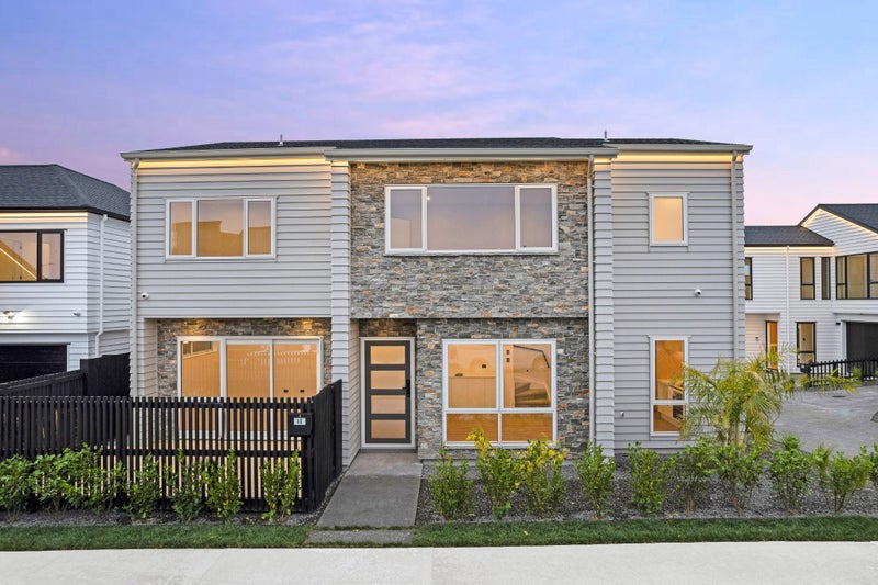 Luxury Living & Everyday Convenience in Milldale!64217854203907110