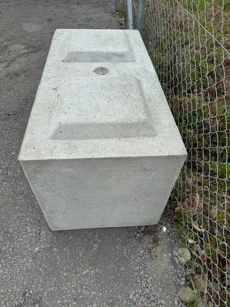 Concrete Blocks - 1Tonne (A Grade)64217143538819112