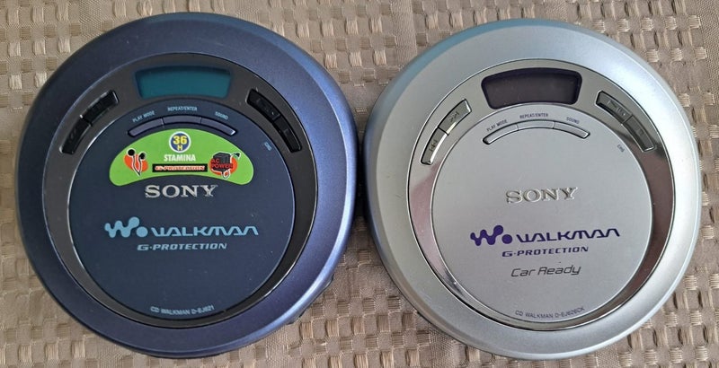 Sony walkmans Carousel 1