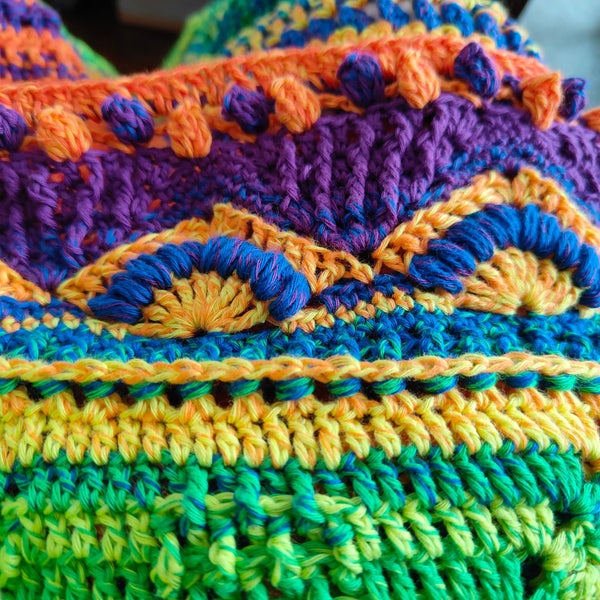 Designer tester hand crafted cotton blanket rainbow coloured with central star64328056211203114