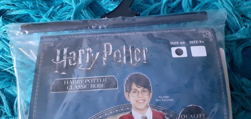 Unisex Size 6-8 Harry Potter Gryffindor Robe Costume Carousel 2