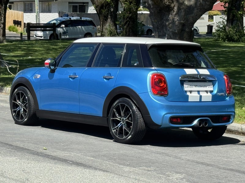 2015 MINI Cooper S 2.0 Turbo - JCW EXCITEMENT P...64217852155011114