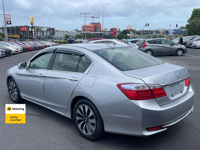 2013 Honda Accord Hybrid64217852163074114