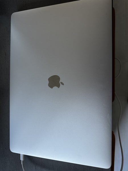 $1 No Reserve - MacBook Pro 16” (2019)2.3 GHz 8-Core Intel i9 | 16 GB RAM | 1 TB64218049852161112