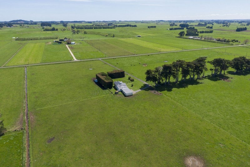 Nice Balance Of Soils On 52.4ha64295499218049113