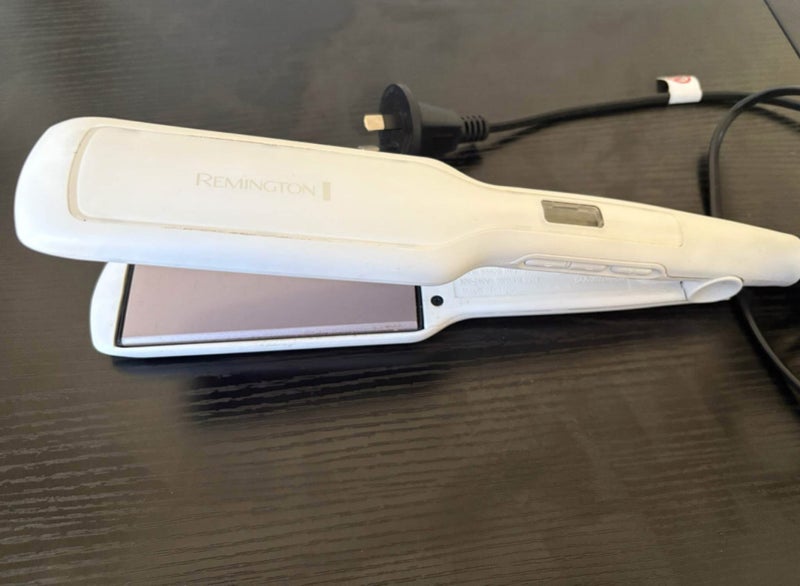 Wide plate remington hair straightener Carousel 1