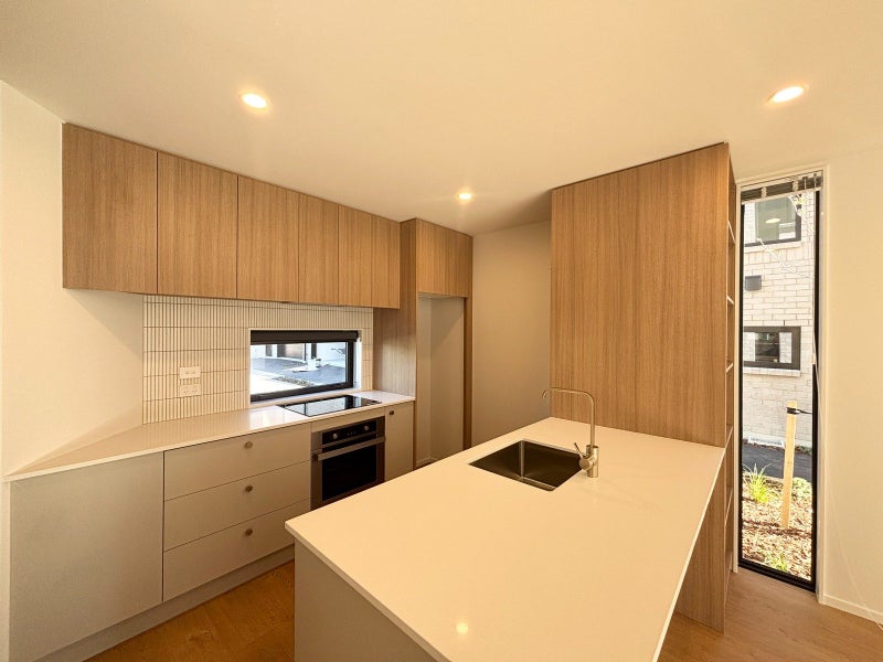 St. Albans, 2 bedrooms64614526699522111