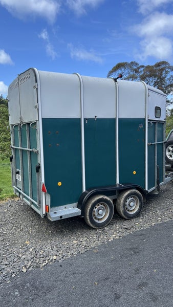 Ifor Williams 510 Horse Float64218879949057111