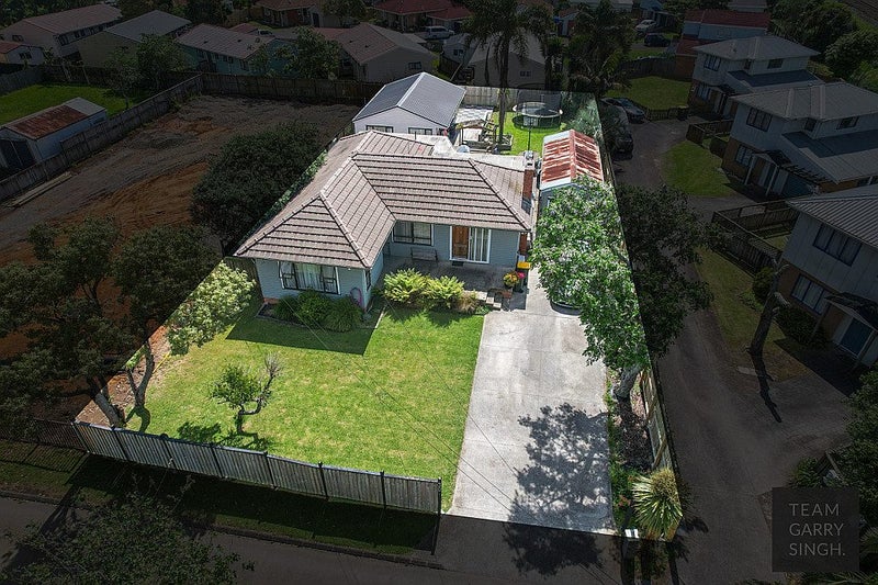 IGNORE PREVIOUS PRICES, INVESTOR QUITS!64219101377539111