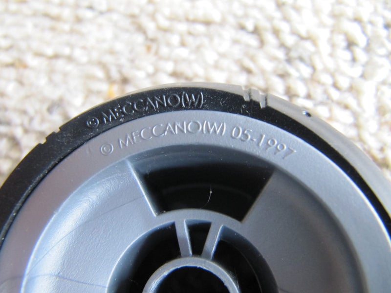 4 x 1997 Meccano Tyres Carousel 2